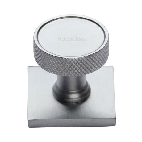 This is an image of a Heritage Brass - Cabinet Knob Florence Knurled Design with Square Backplate 32mm, sq4648-sc that is available to order from Trade Door Handles in Kendal.