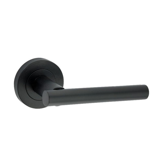 This is an image of Spira Brass - Jura Lever Door Handle Matt Black   available to order from trade door handles, quick delivery and discounted prices.