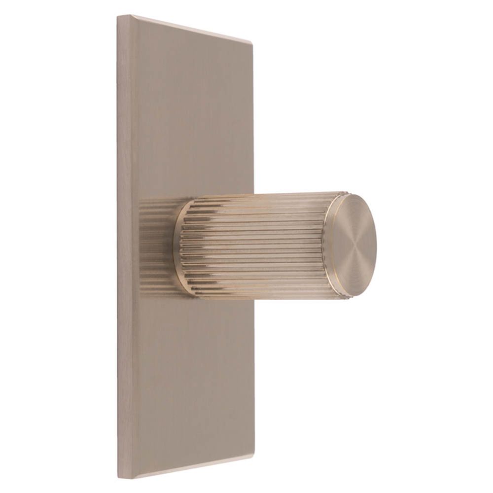 This is an image of a Carlisle Brass - Lines Cylinder Knob on Backplate that is availble to order from Trade Door Handles in Kendal.