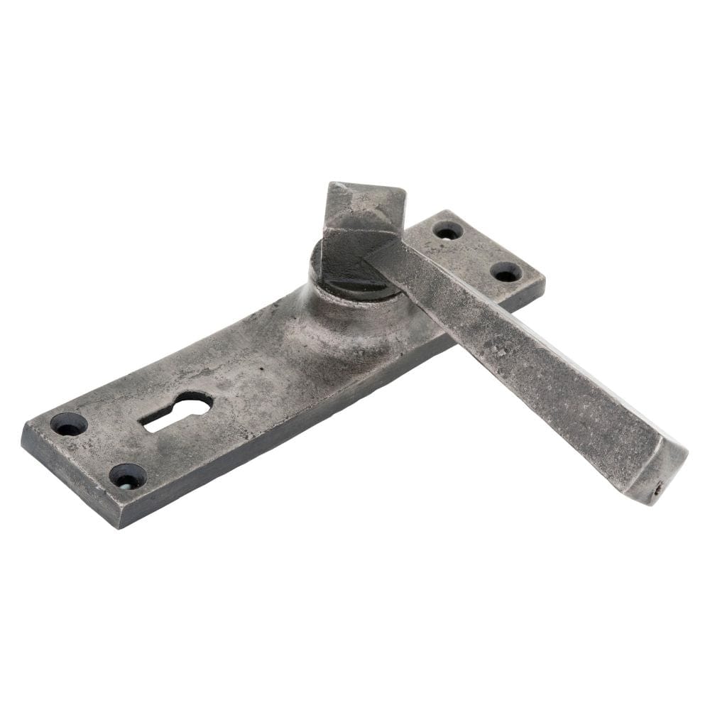From The Anvil Door Furniture Antique Pewter / Std. Lock Handles From The Anvil - Antique Pewter Straight Lever Lock Set