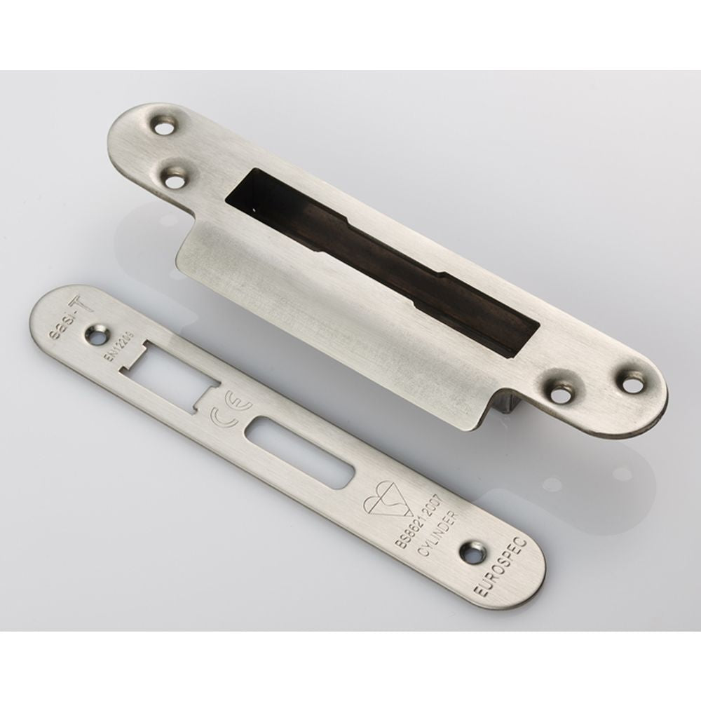 This is an image of a Eurospec - Forend Strike & Fixing Pack To Suit BS8621 Cylinder Sashlock-Satin St that is availble to order from Trade Door Handles in Kendal.