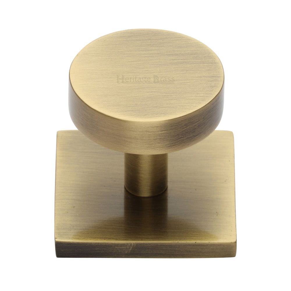 Heritage Brass Cabinet Hardware Antique Brass / Cabinet Knob on Backplate / 32mm Dia. Heritage Brass - Cabinet Knob Disc Design with Square Backplate 32mm Antique Brass
