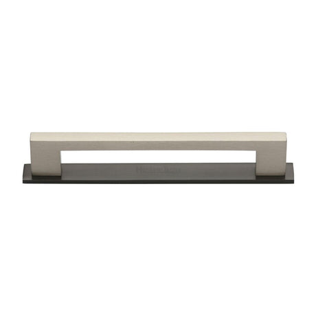 Heritage Brass Cabinet Hardware Matt Bronze/Satin Nickel / Cabinet Pull Handles / 160mm c/c Heritage Brass - Cabinet Pull Metro Design with Plate 160mm CTC Matt Bronze/Satin