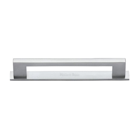 Heritage Brass Cabinet Hardware Satin Chrome / Cabinet Pull Handles / 160mm c/c Heritage Brass - Cabinet Pull Metro Design with Plate 160mm CTC Satin Chrome Fini