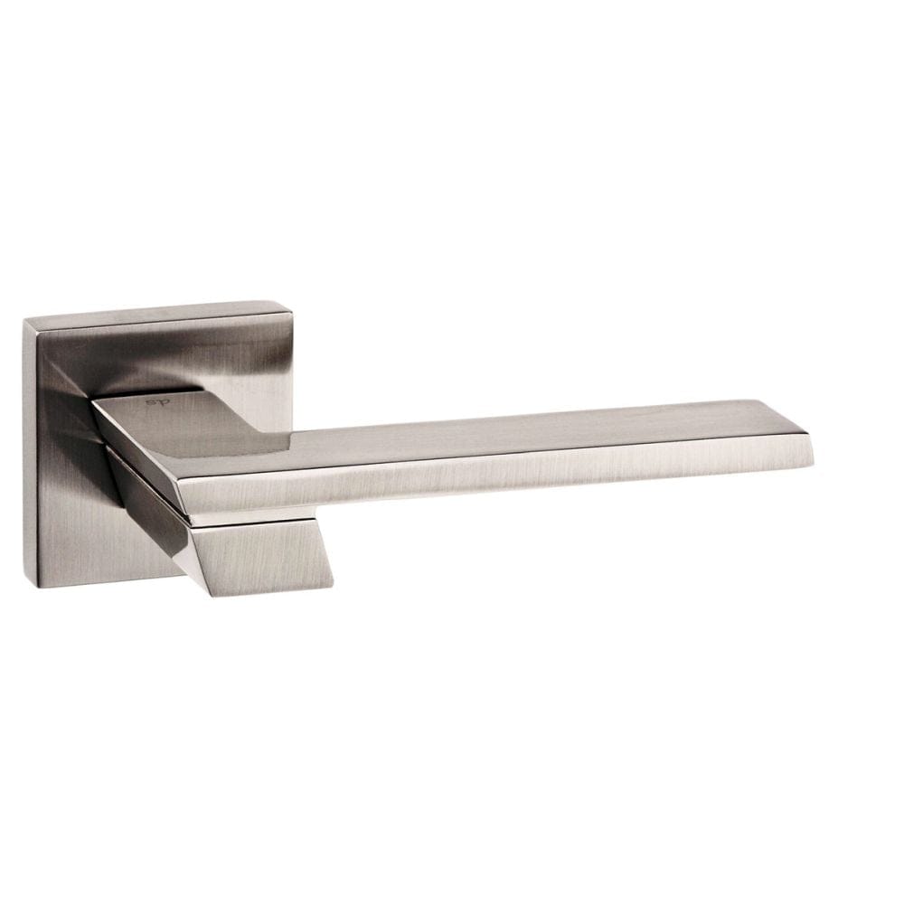 Senza Pari Door Furniture Satin Nickel / Square Rose Senza Pari Giovanni Designer Lever on Flush Square Rose - Satin Nickel