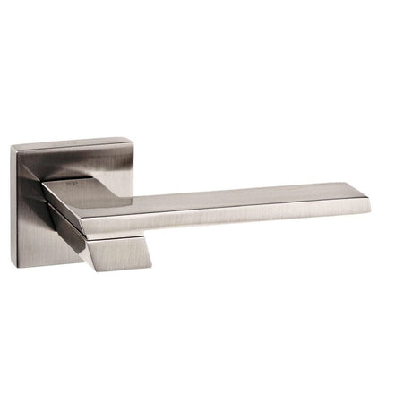 Senza Pari Door Furniture Satin Nickel / Square Rose Senza Pari Giovanni Designer Lever on Flush Square Rose - Satin Nickel