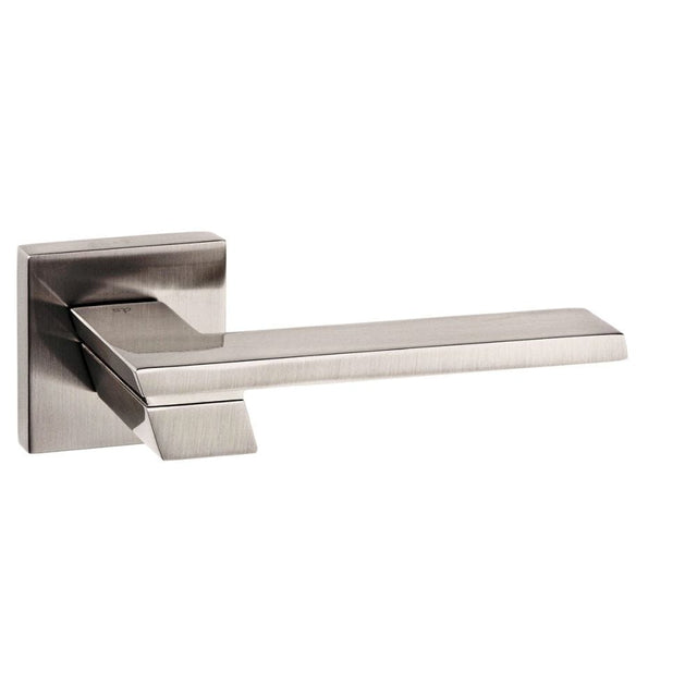 Senza Pari Door Furniture Satin Nickel / Square Rose Senza Pari Giovanni Designer Lever on Flush Square Rose - Satin Nickel
