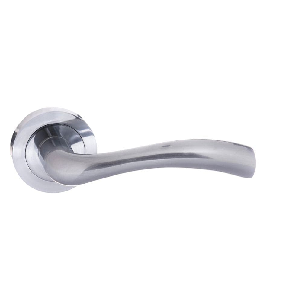 STATUS Door Furniture Satin Chrome / Round Rose STATUS Texas Lever on Round Rose - Satin Chrome